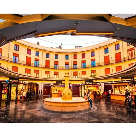 Plaza Redonda Center Apartment *